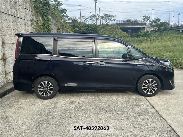 Toyota ESQUIRE 2018 8908876-7