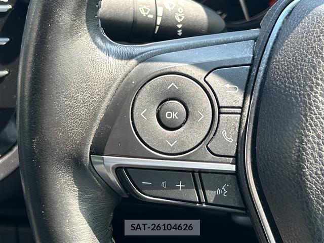 Toyota CAMRY 2017 8687748-10