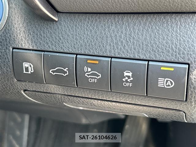 Toyota CAMRY 2017 8687748-17