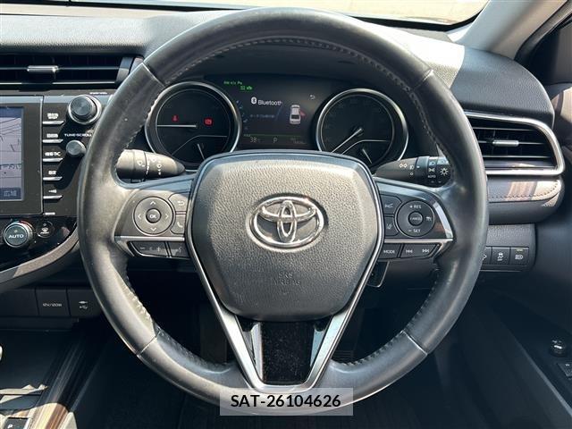 Toyota CAMRY 2017 8687748-9