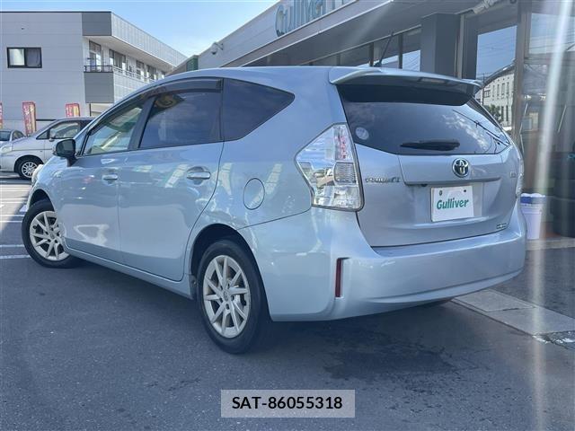 Toyota PRIUS 2012 8710293-12