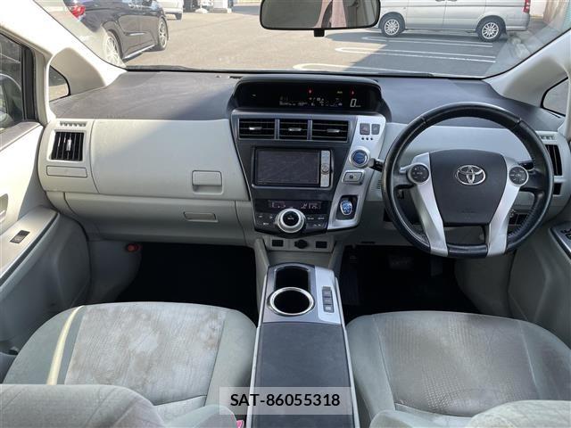 Toyota PRIUS 2012 8710293-13