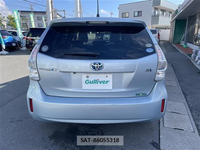 Toyota PRIUS 2012 8710293-16