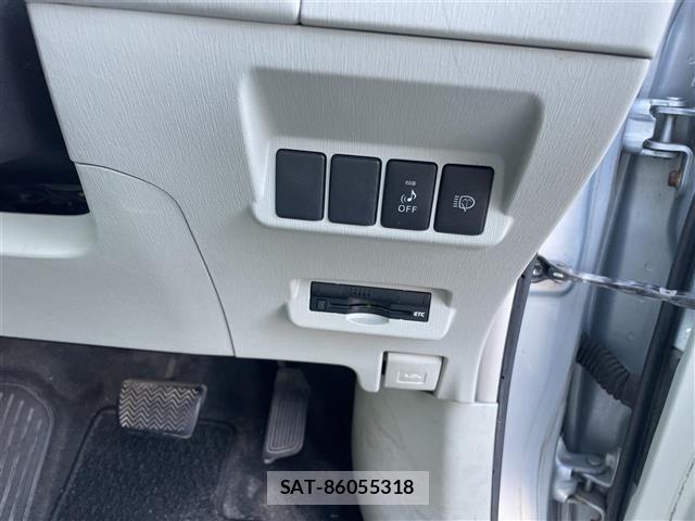 Toyota PRIUS 2012 8710293-8
