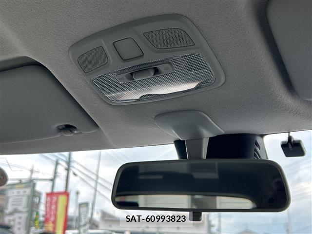Suzuki SWIFT 2019 8692135-16
