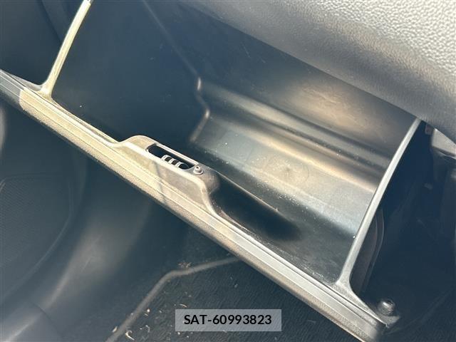 Suzuki SWIFT 2019 8692135-2