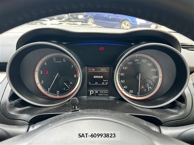 Suzuki SWIFT 2019 8692135-8