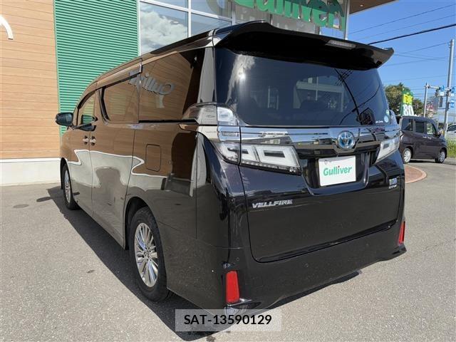 Toyota VELLFIRE 2018 8692812-13