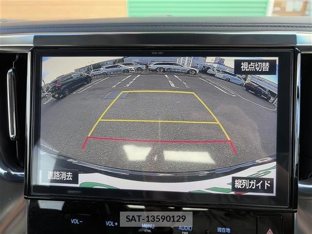 Toyota VELLFIRE 2018 8692812-17