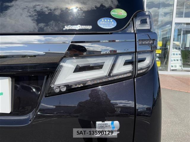 Toyota VELLFIRE 2018 8692812-6