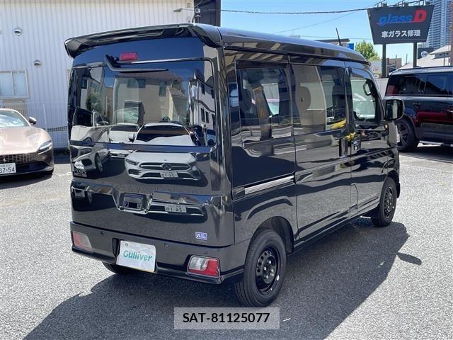 Toyota PIXIS VAN 2026 8909840-11