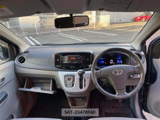 Toyota PIXIS EPOCH 2015 8919115-4