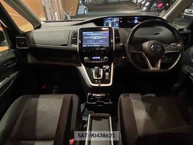 Nissan SERENA 2018 8927972-2
