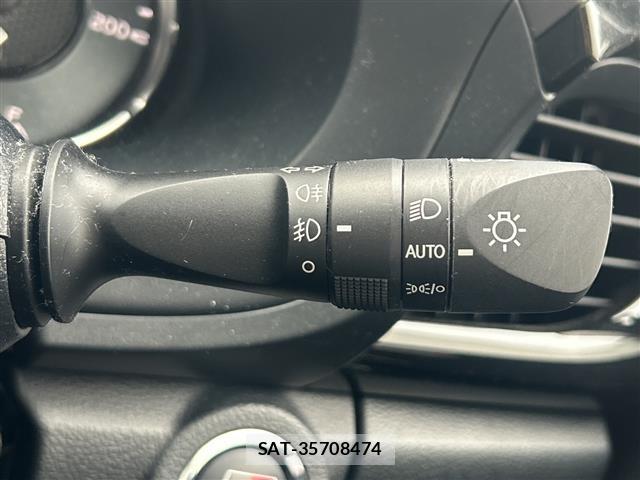 Toyota HILUX 2023 8682905-18
