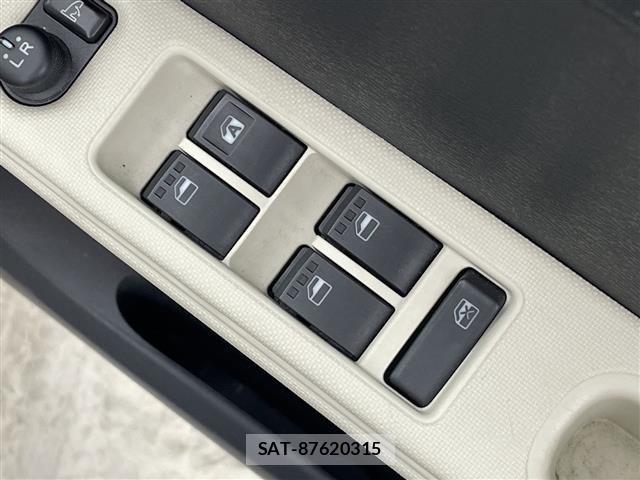 Daihatsu MIRA COCOA 2011 8677965-6