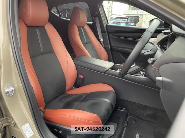 Mazda MAZDA3 2024 8909352-3