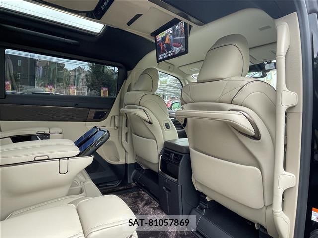 Toyota ALPHARD 2023 8716348-1
