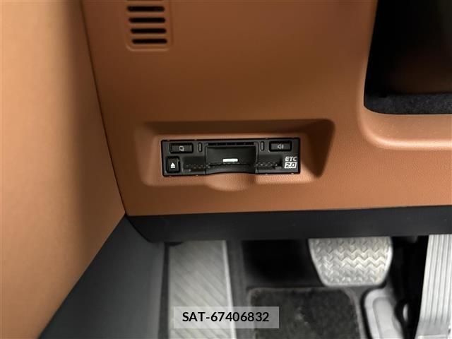 Toyota VELLFIRE 2025 8692813-22