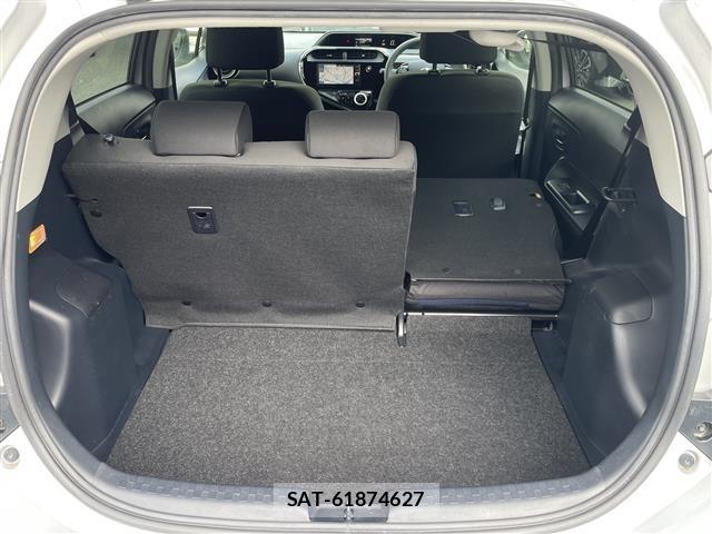 Toyota AQUA 2017 8705824-12