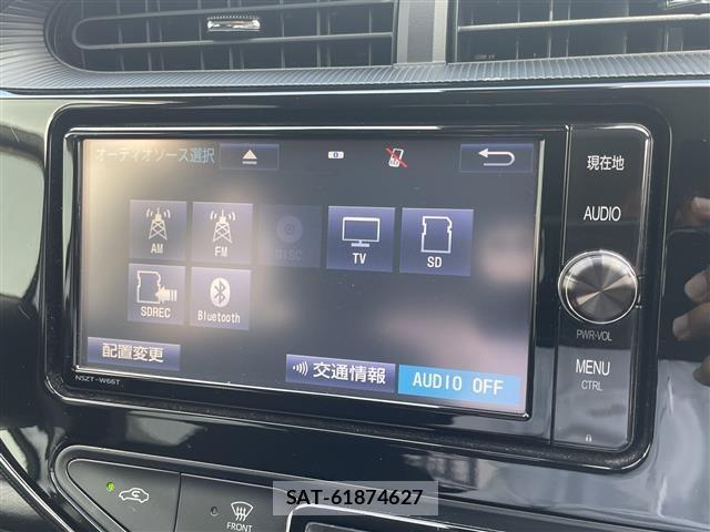 Toyota AQUA 2017 8705824-16