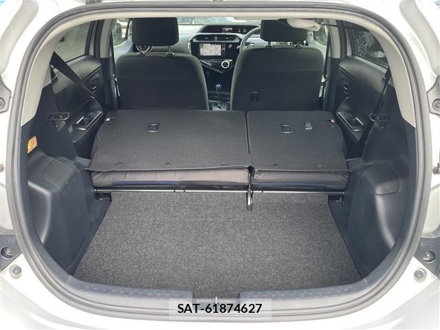 Toyota AQUA 2017 8705824-20