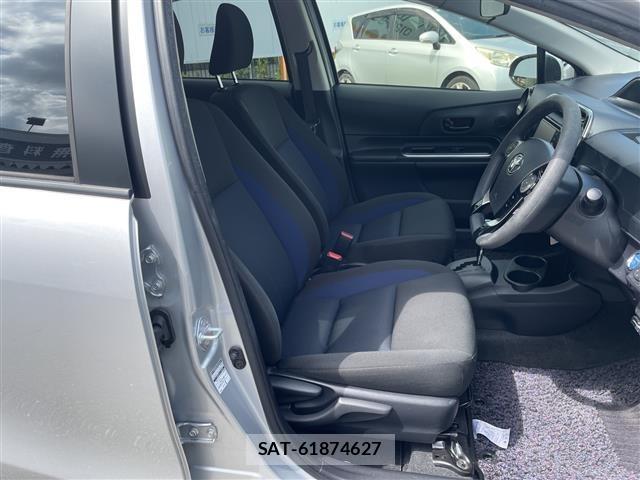 Toyota AQUA 2017 8705824-6