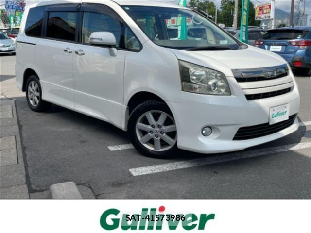 Toyota NOAH 2008 8683608-0