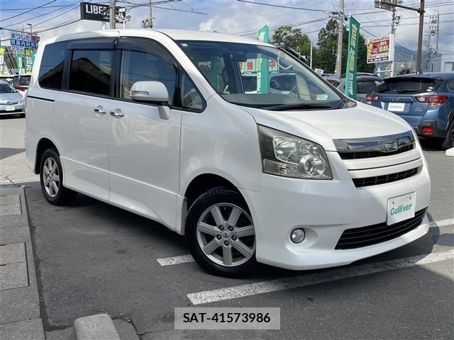 Toyota NOAH 2008 8683608-13