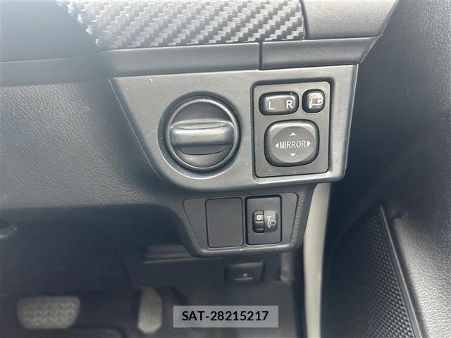 Toyota COROLLA FIELDER 2012 8689097-4
