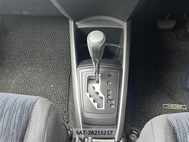 Toyota COROLLA FIELDER 2012 8689097-9