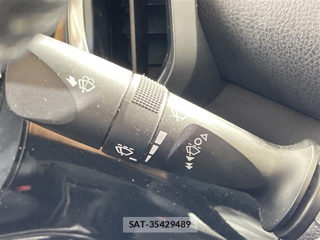 Toyota PRIUS PHV 2017 8692754-7