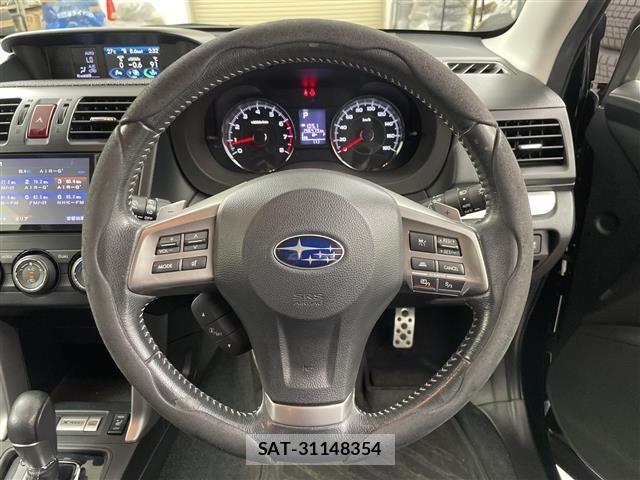 Subaru FORESTER 2013 8898400-11