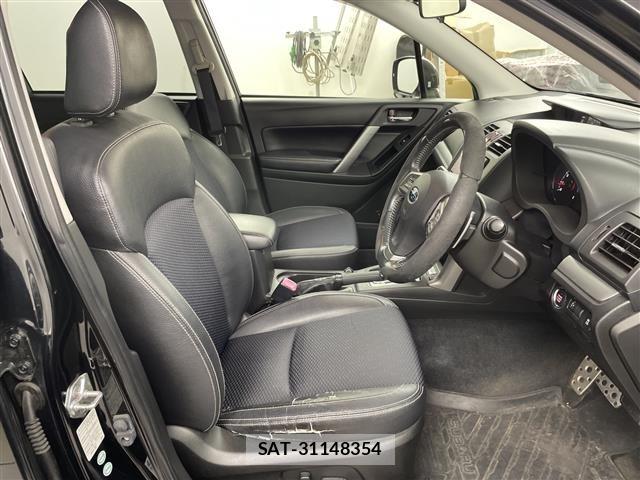 Subaru FORESTER 2013 8898400-2