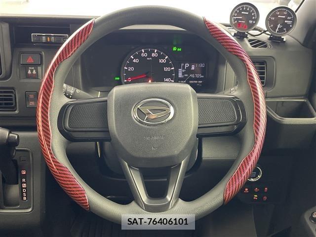 Daihatsu HIJET VAN 2022 8759415-7