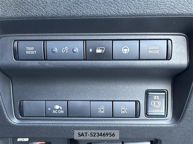 Nissan SERENA 2023 8672199-11