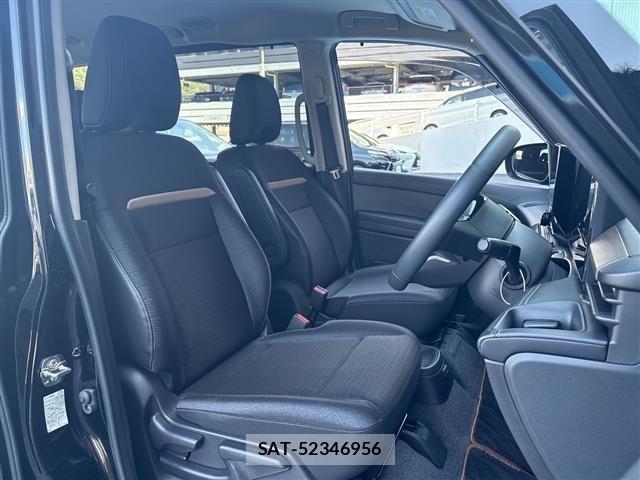 Nissan SERENA 2023 8672199-4