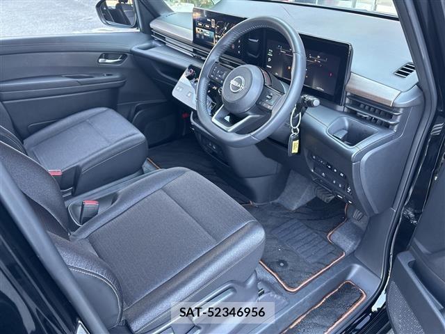 Nissan SERENA 2023 8672199-6