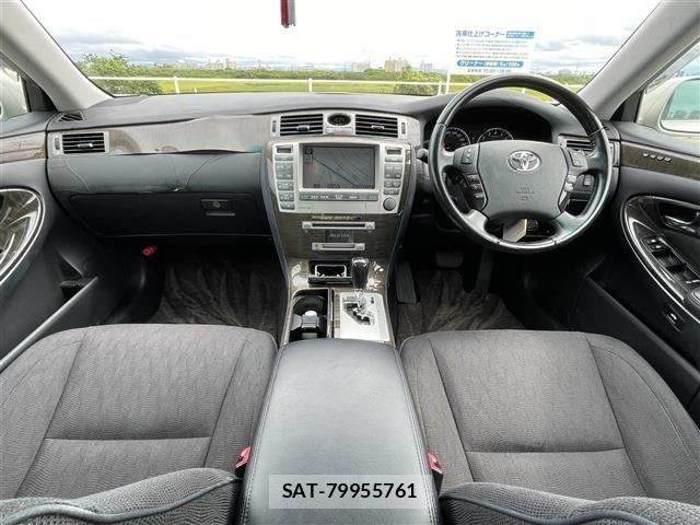 Toyota CROWN MAJESTA 2005 8784766-15