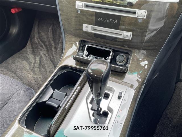 Toyota CROWN MAJESTA 2005 8784766-5
