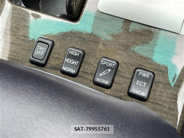 Toyota CROWN MAJESTA 2005 8784766-7