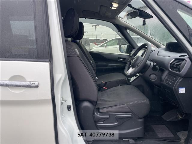Nissan SERENA 2019 8928010-6