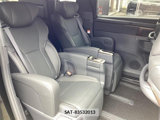 Toyota ALPHARD 2025 8716363-3