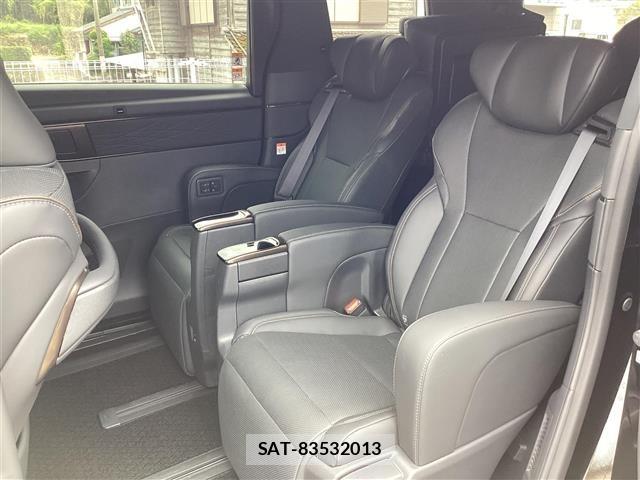 Toyota ALPHARD 2025 8716363-5
