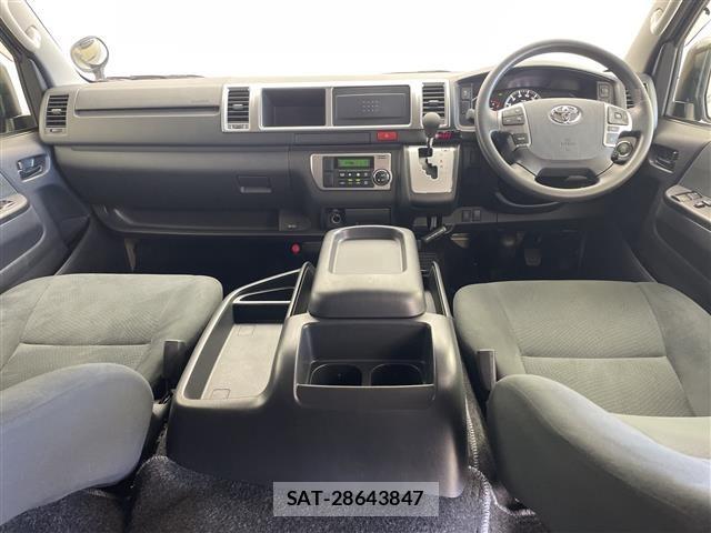 Toyota HIACE VAN 2025 8698143-14