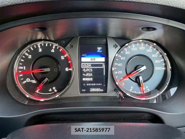 Toyota HILUX 2022 8705242-3
