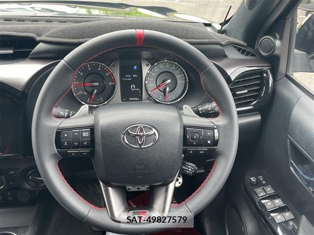Toyota HILUX 2022 8705243-16