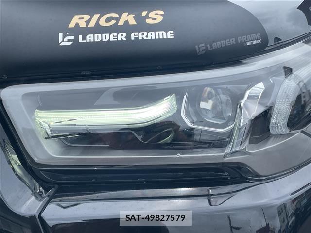 Toyota HILUX 2022 8705243-2