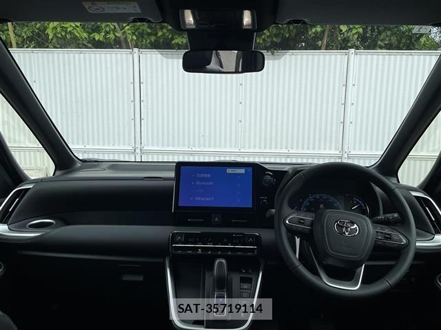 Toyota NOAH 2026 8706390-14