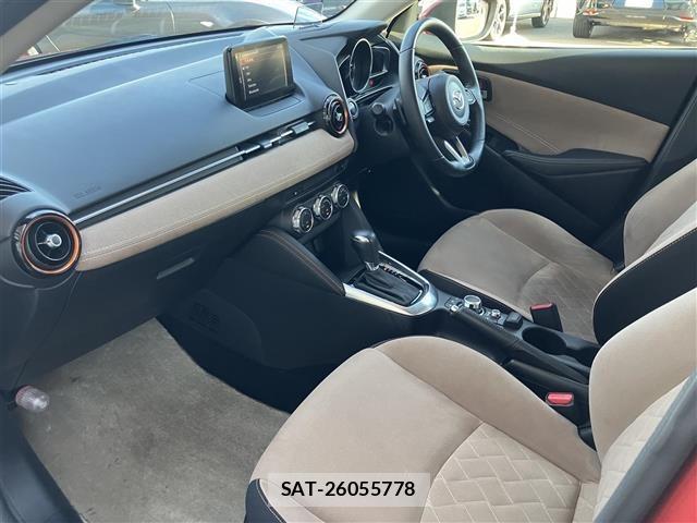 Mazda DEMIO 2017 8908137-22