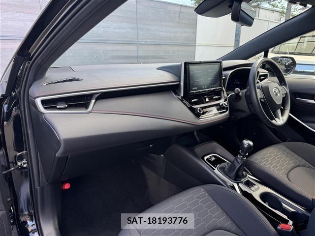 Toyota COROLLA SPORT 2018 8889383-5